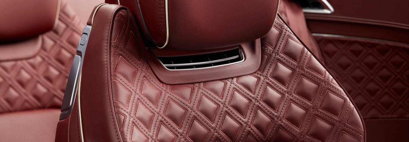 EXQUISITE TOUCHES